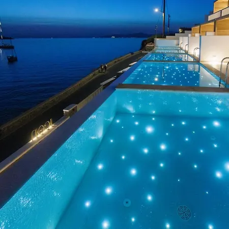 Icon Mykonos Megali Ammos (Mykonos)