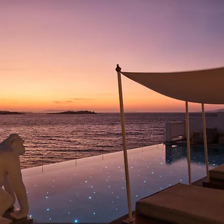 Icon Mykonos Szálloda 4*