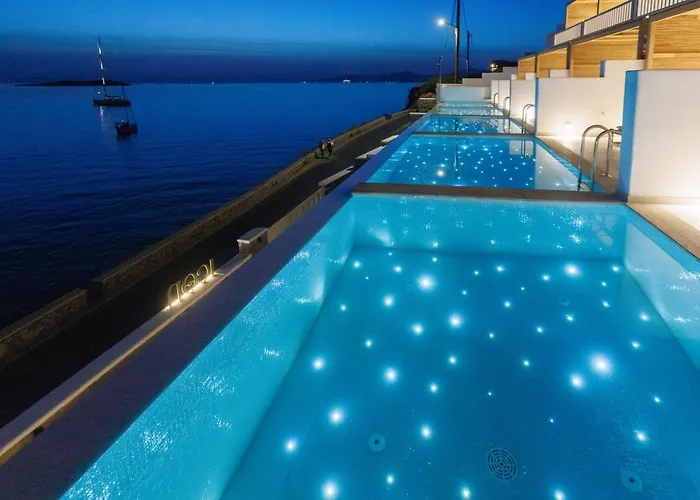 Icon Mykonos Megali Ammos (Mykonos)