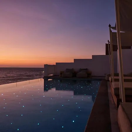 Icon Mykonos فندق Megali Ammos (Mykonos)